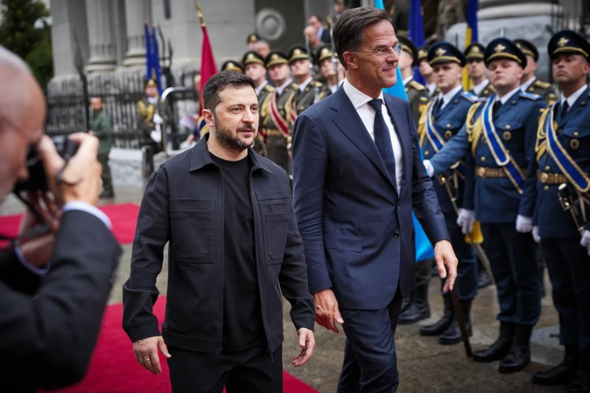 NATO-nun baş katibi Kiyevə gəlib