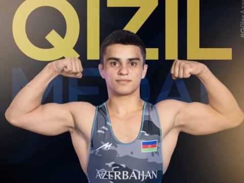 Güləşçimiz erməni rəqibini məğlub etdi: dünya çempionu oldu