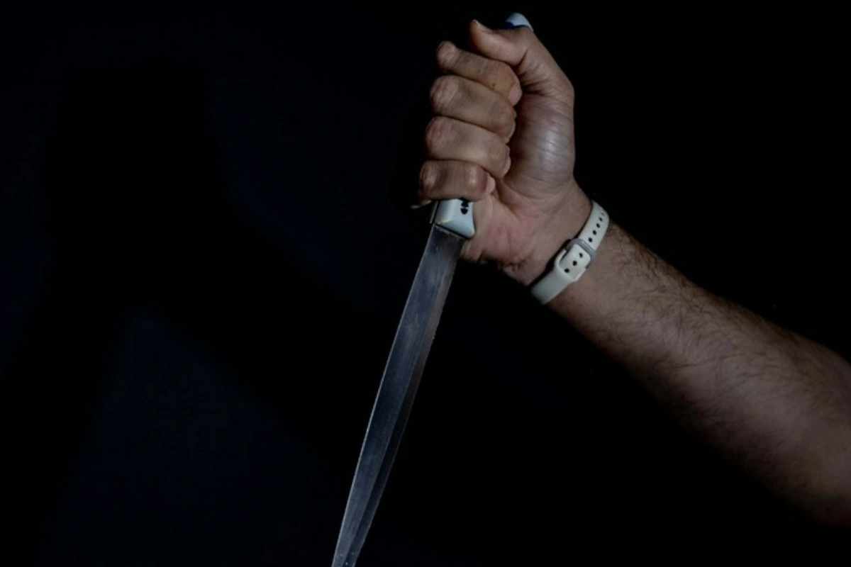 Gəncədə oğul atasını bıçaqlamaqda şübhəli bilinir