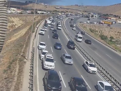 "Sədərək"də yanğın - Kənar Dairəvi yolda sıxlıq yaranıb