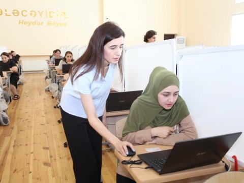 Məktəblərdə kitabxanaçı işinə qəbul aparılır