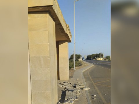 Biləsuvar yolundakı dayanacaqda təhlükə: &ldquo;Tikinti işləri keyfiyyətsiz aparılıb&rdquo; - FOTO