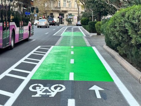 Avtobuslara minən sərnişinlər artıb, şəxsi maşınlarla gediş azalıb - RƏSMİ