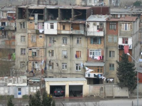 Keçmiş məcburi köçkünlərin evləri təmir ediləcək