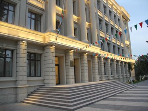 Məktəb təmirinə görə pul yığılması iddiasına RƏSMİ CAVAB 