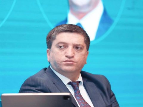İqtisadiyyat nazirinə yeni müşavir təyin edildi