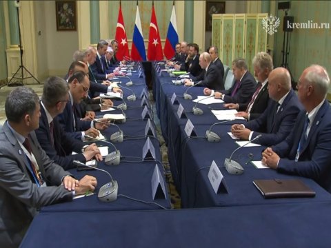 Putin Ərdoğanla görüşdü - Gündəmdə Cənubi Qafqaz da var