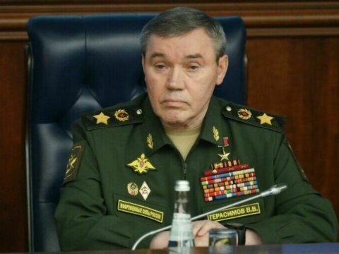 Gerasimov xəyal görür...