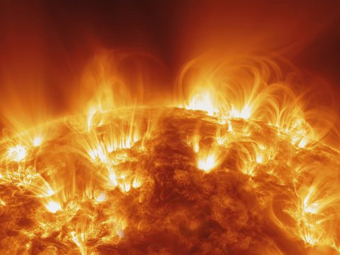 Anomal Günəş aktivliyinin sirri açıldı