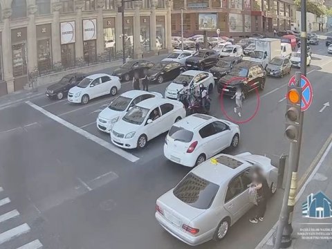 Keçid olmayan yoldan keçən piyadalara XƏBƏRDARLIQ