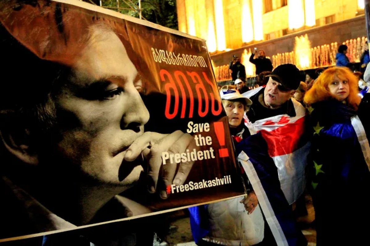 Sааkaşviliyə qarşı yeni ittiham: ömürlük həbs gözlənilir