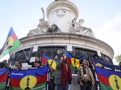 Dekolonizasiya prosesinin təxirə salınması üçün Fransanın bəhanələri...