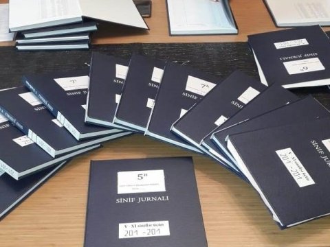 Məktəblərdə kağız jurnallar ləğv edilir