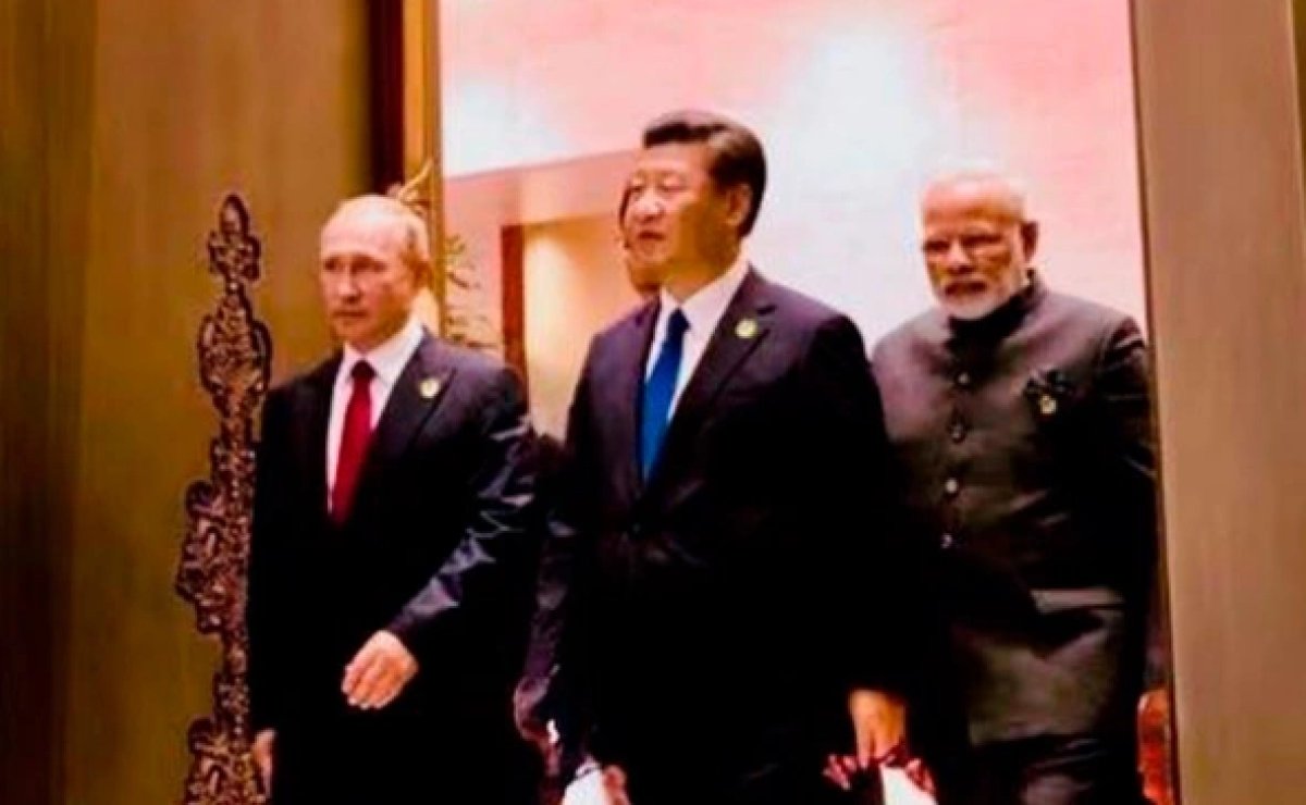 Onlar Çinin tərəfinə keçdilər