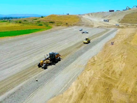 Əhmədbəyli-Horadiz-Mincivan-Ağbənd avtomobil yolunda işlər&nbsp;bu tarixdə TAMAMLANACAQ