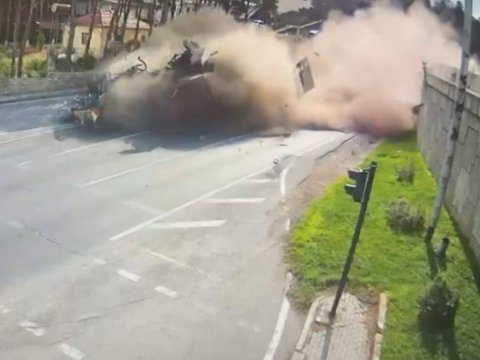 Biləcəridəki qəzada ölənlərin sayı 3-ə çatdı - Yaralananlar var (VİDEO)