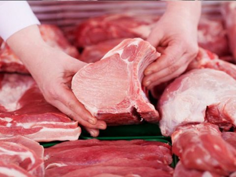 Azərbaycanda ət bahalaşıb - Ekspert səbəbləri AÇIQLADI