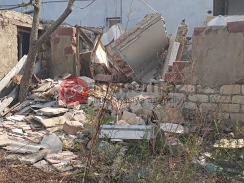 Gəncədə faciə: ev uçdu, 40 yaşlı usta ÖLDÜ