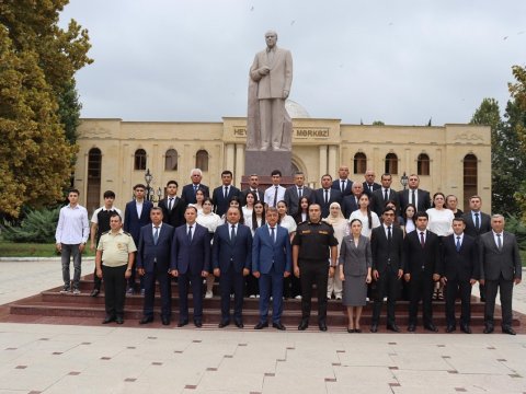 Samuxda yüksək balla qəbul olan olan tələbələrlə görüş keçirildi - FOTO