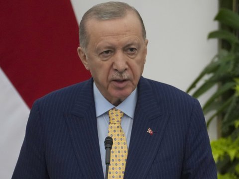 Ərdoğan İzmirdəki hadisənin araşdırılmasını tapşırdı