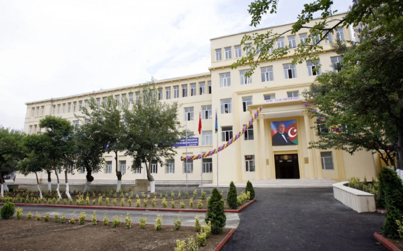 Bakıda məktəbə direktor təyin edildi