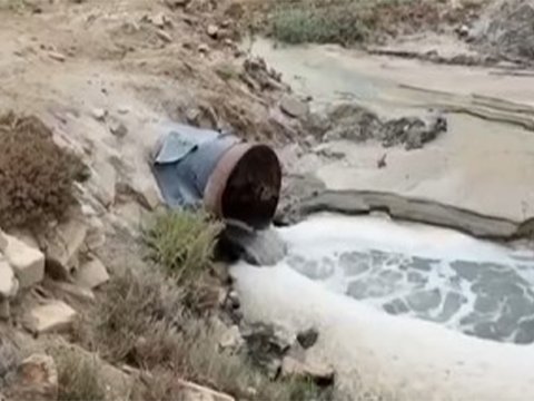 Duz gölünə kanalizasiya suyu axıdılır&nbsp;- VİDEO