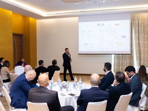 “AzInTelecom” для представителей СМИ организовал обучение