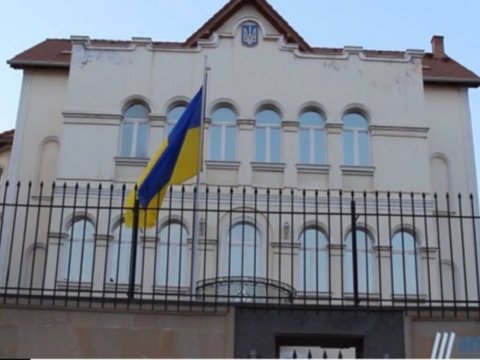 Ukrayna\'nın Azerbaycan\'daki büyükelçiliğinde taziye defteri açıldı