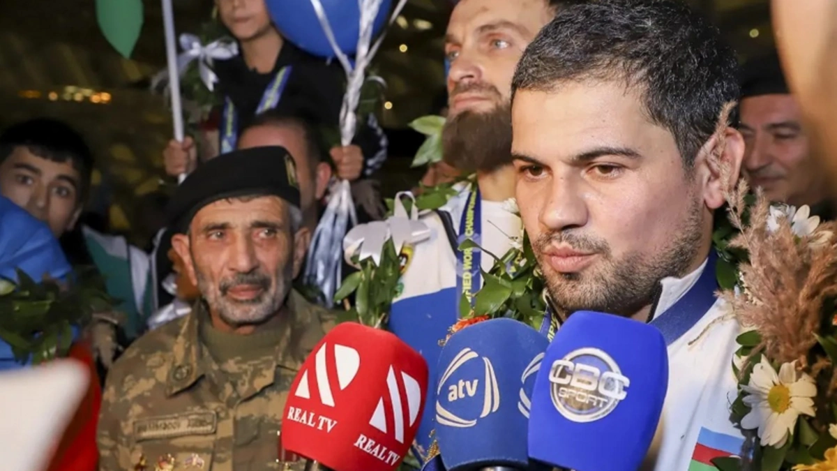 Millimizin baş məşqçisinə cinayət işi açılıb: Gömrük Komitəsini ittiham etdi