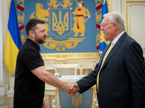 Зеленский встретился с представителем Трампа