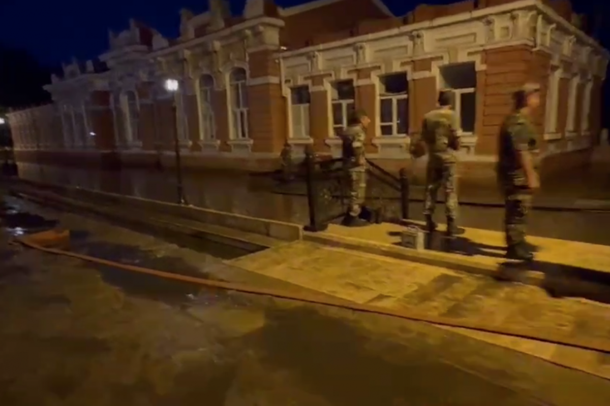 Leysan yağışlar - Naxçıvanın bəzi ərazilərini su basdı