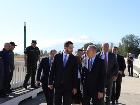 На армяно-турецкой границе ВСТРЕЧА