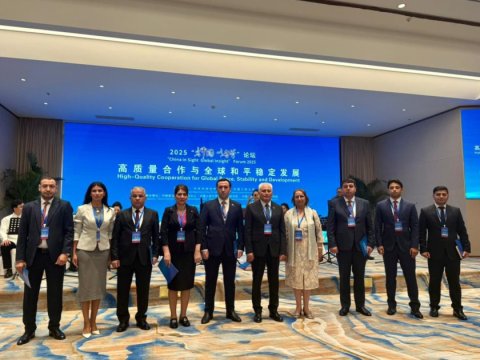 YAP nümayəndələri Çində - FOTO