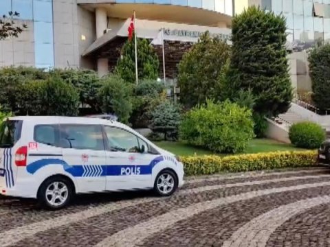 В Турции еще один мэр ЗАДЕРЖАН