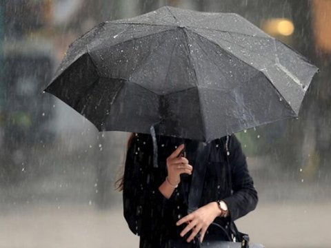 Bakıda küləyin sürəti artıb, yağış yağır - FAKTİKİ HAVA