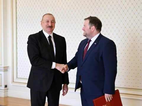 Britaniya ilə strateji tərəfdaş olduq