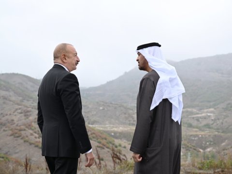 Azərbaycan və BƏƏ prezidentləri Daşaltıda - FOTO