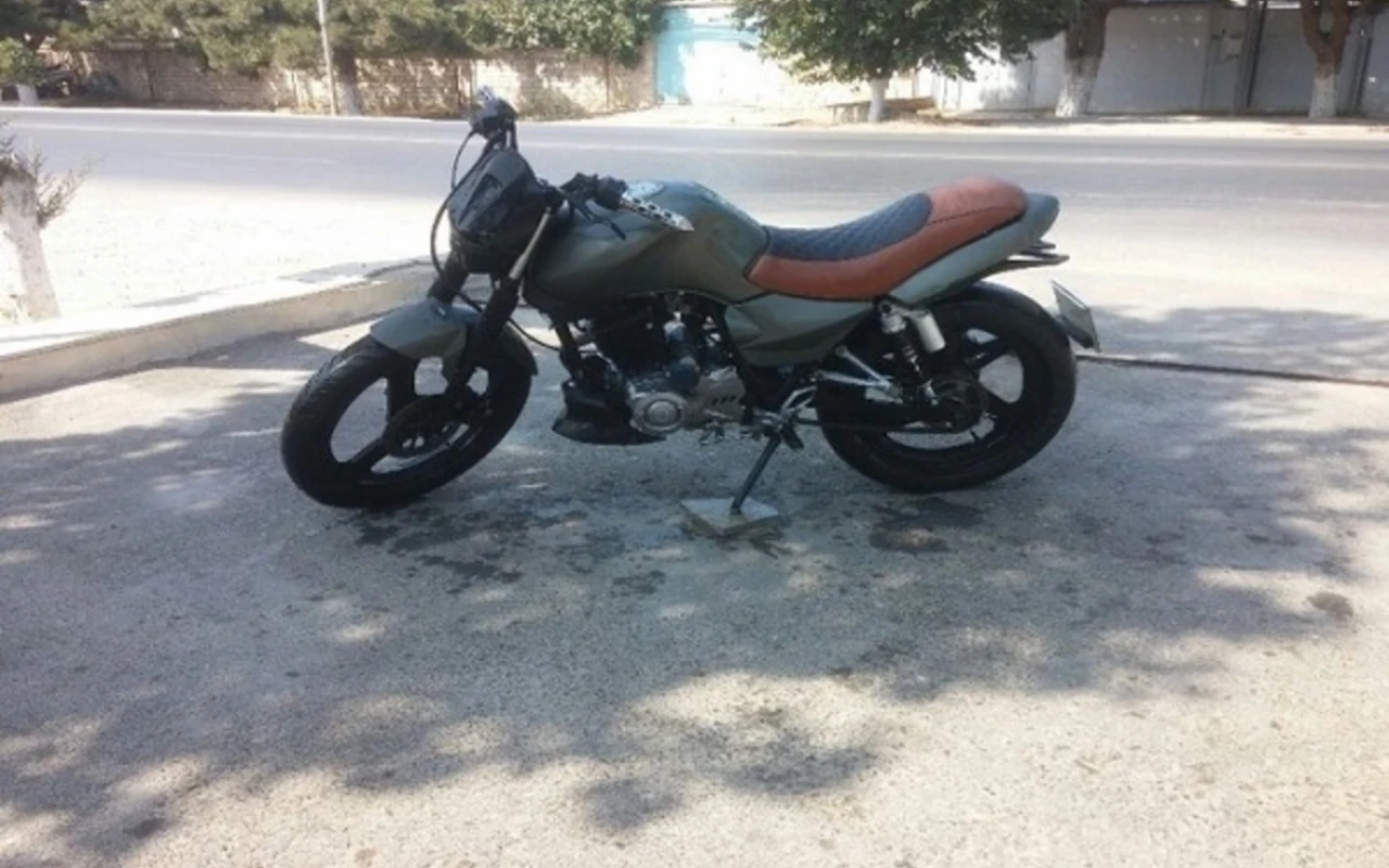 Bakıda motosiklet qaçırdılar