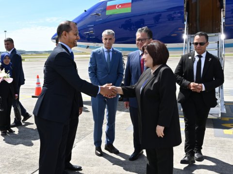 Spiker Malayziyada işgüzar səfərdədir