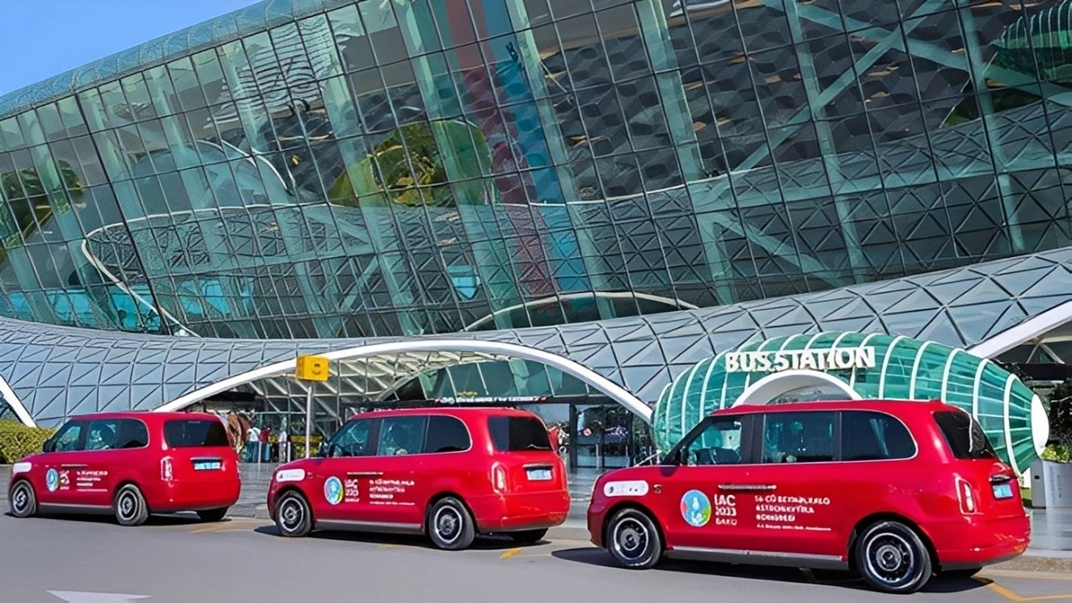Bakı aeroportunda yeni taksi qaydaları - Qiymətlər AÇIQLANDI