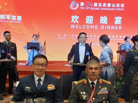 Zakir Həsənov Çinə getdi