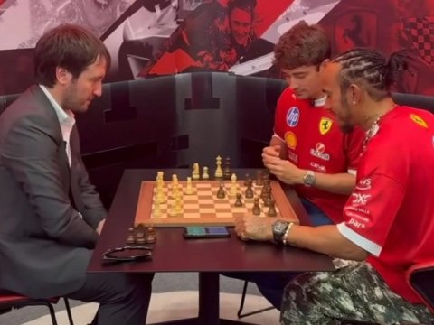 Teymur Rəcəbov "Formula 1" pilotları ilə şahmat oynadı