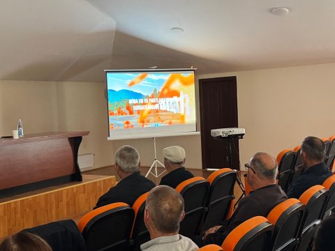 Xıdırlı sakinləri sosial müdafiə tədbirləri ilə bağlı maarifləndirildi