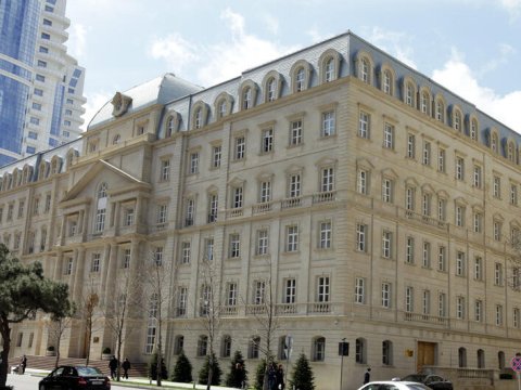 Maliyyə Nazirliyi növbəti dəfə depozit hərracı keçirdi