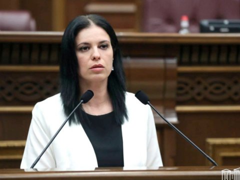 Ermenistan\'da milletvekili istifa etti