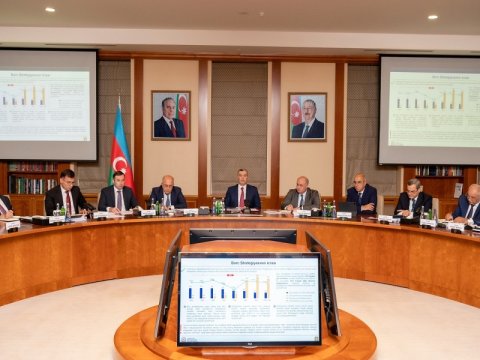 Maliyyə Nazirliyində kollegiya iclası keçirilib