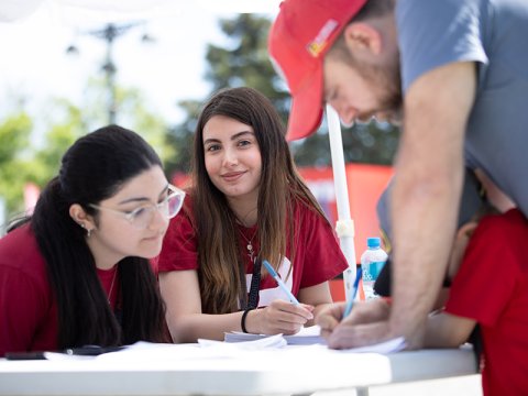 "Formula 1"in təşkilində 2 min könüllü iştirak edir
