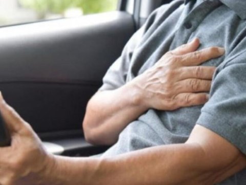 Biləsuvarda sürücü ürək tutmasından öldü