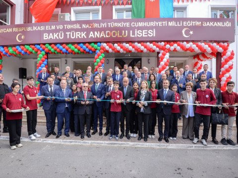 Bakı Türk Anadolu Liseyinin yeni binasının açılışı oldu
