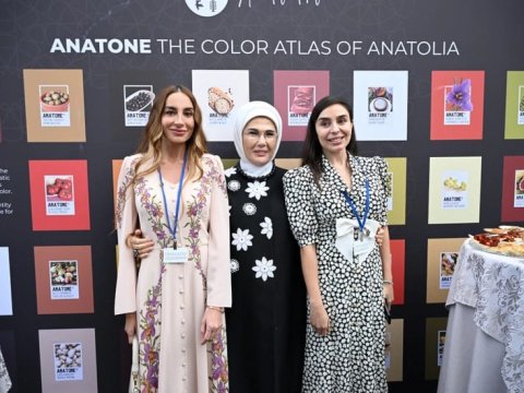 Leyla və Arzu Əliyevalar Nyu-Yorkda sərgidə iştirak etdilər